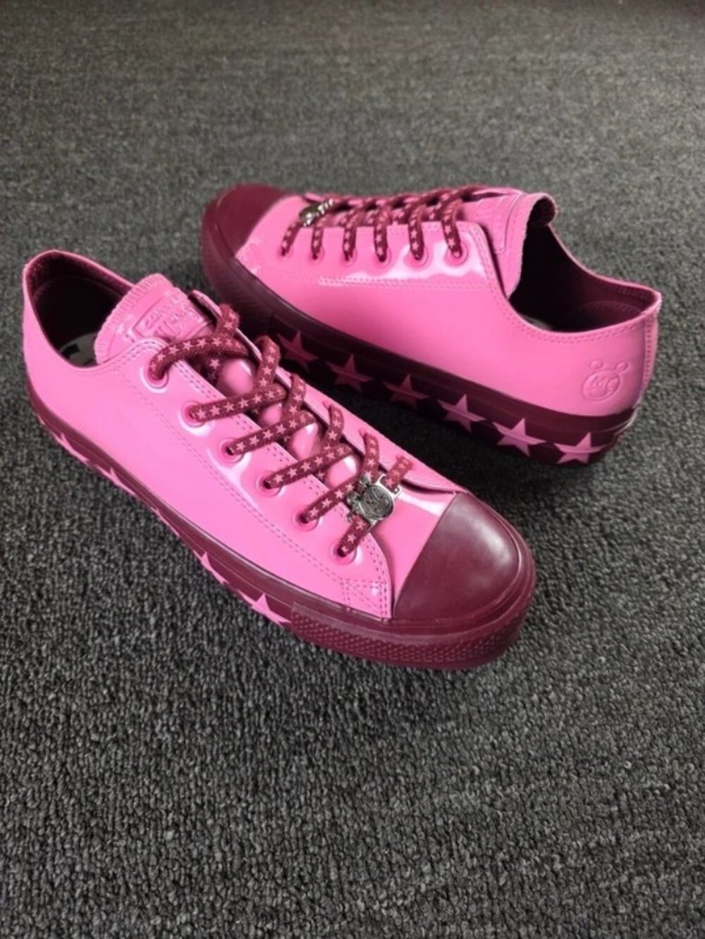 Converse x Miley Cyrus Chuck Taylor All Star Lift Pink Patent Sneakers Women 10